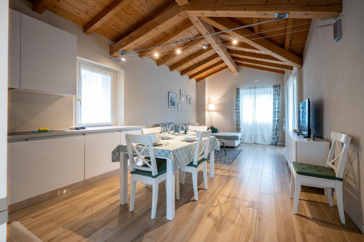Апартаменты Casa Elena Консильо-ди-Румо Экстерьер фото