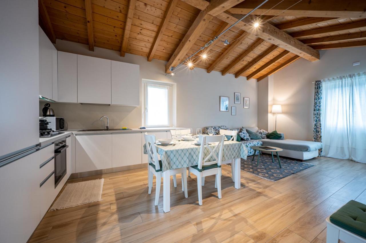 Апартаменты Casa Elena Консильо-ди-Румо Экстерьер фото